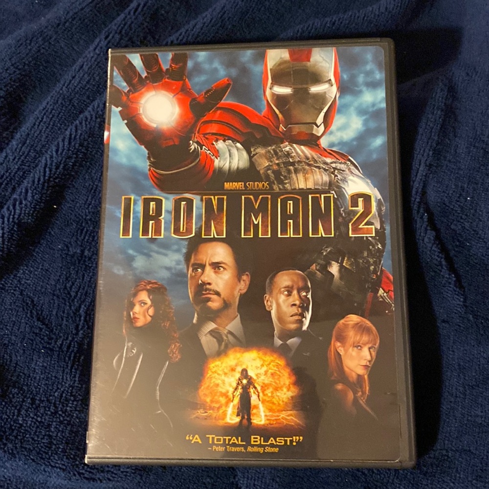 Gently used DVD 📀 Marvel Studios Iron Man 2